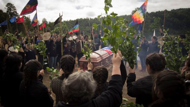 mj-funeral-mapuche